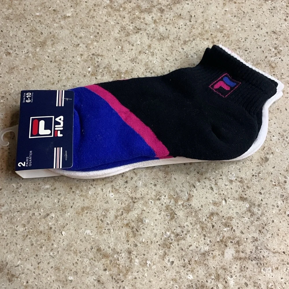 NWT FILA 2 Pair Quarter Socks Blue Pink White Blue Size 6-10